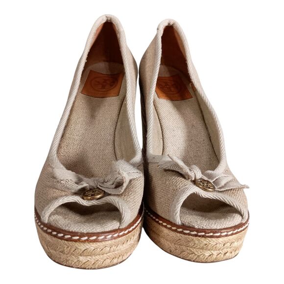 Tory Burch Jackie Espadrille Wedge Sandal Shoe Bow Peep Toe Beige Canvas 8.5 B - Picture 3 of 11